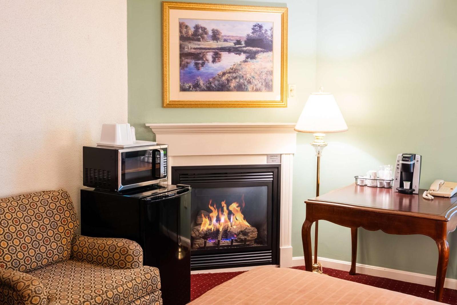 Fireside Inn and Suites Bangor